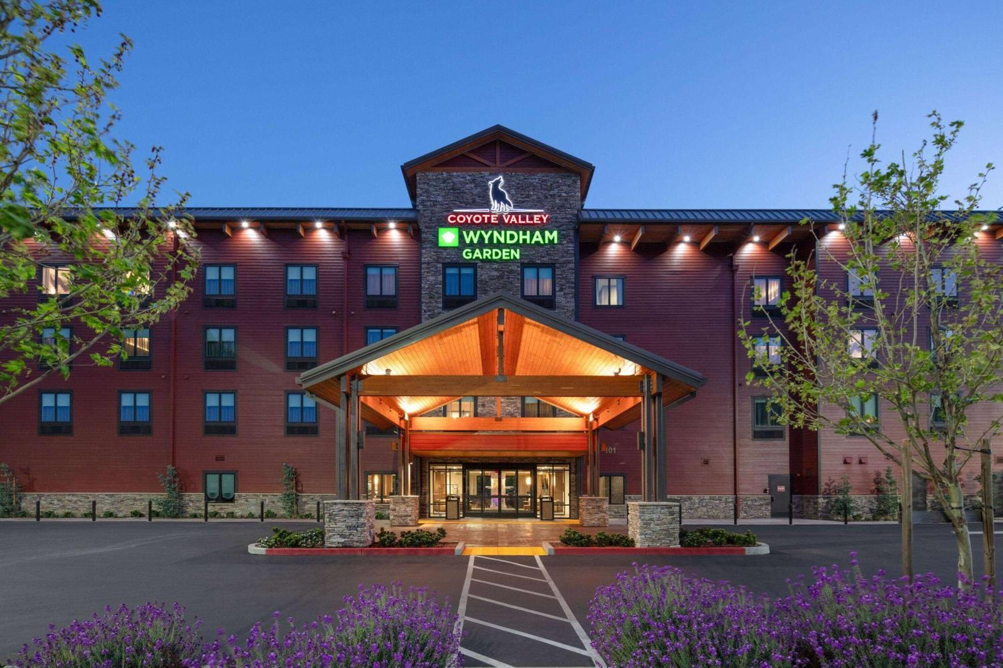 Wyndham Garden Redwood Valley - Ukiah Exterior foto